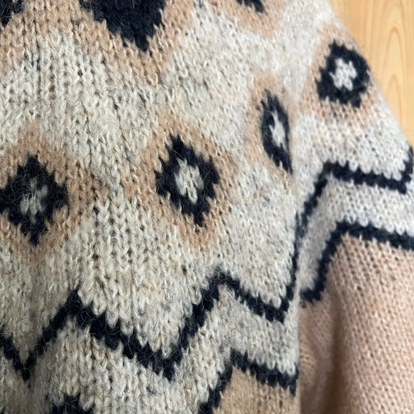 VERA MODA sweater NWOT - Picture 15 of 16